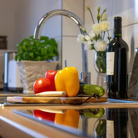 3 /neu /voll Ausgestattet Apartament *
